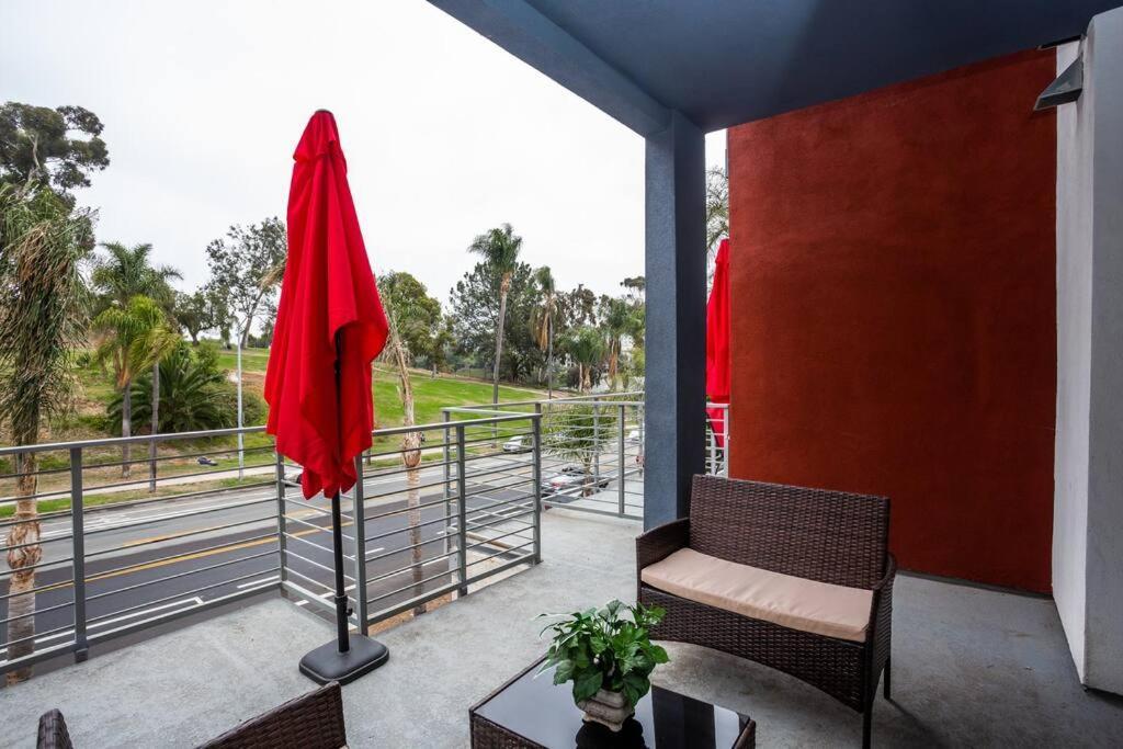 Studio With Large Balcony- San Diego Gateway Buitenkant foto