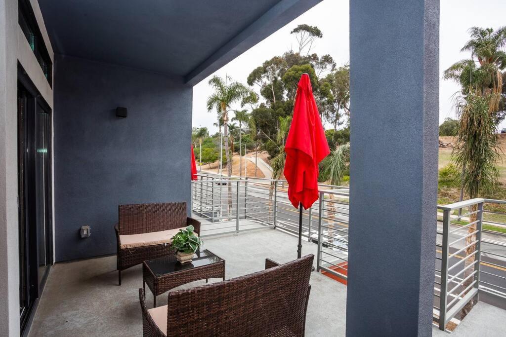 Studio With Large Balcony- San Diego Gateway Buitenkant foto